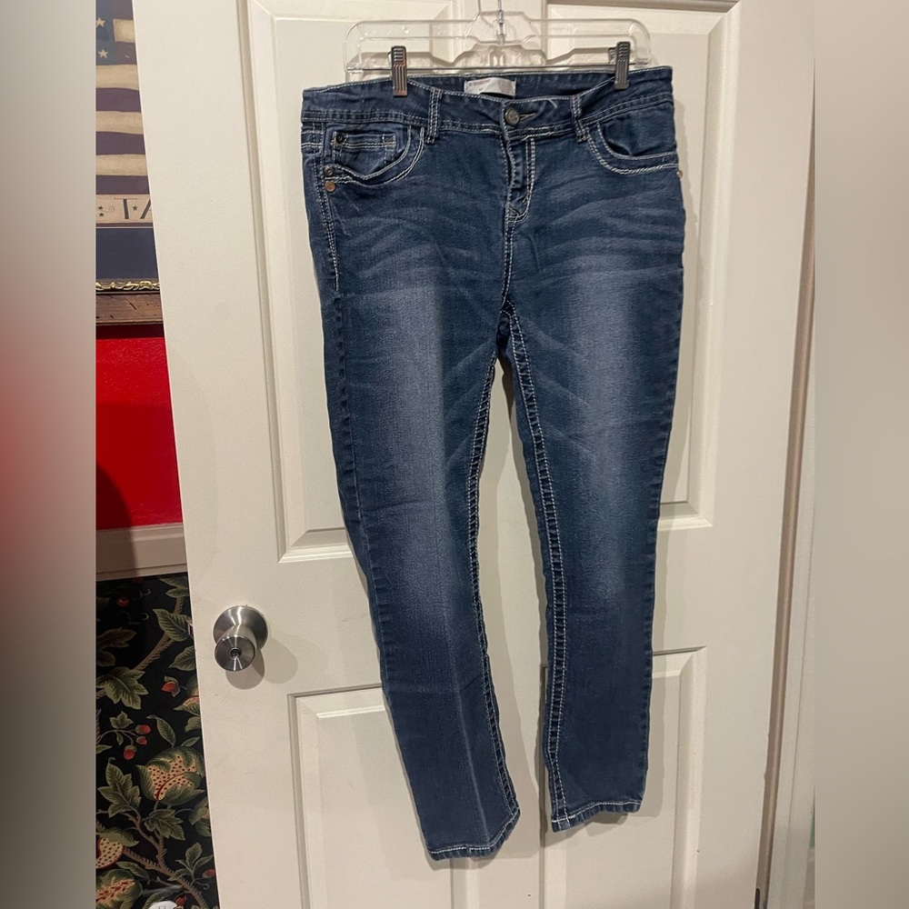 NO BOUNDARIES Jeans size 15 juniors